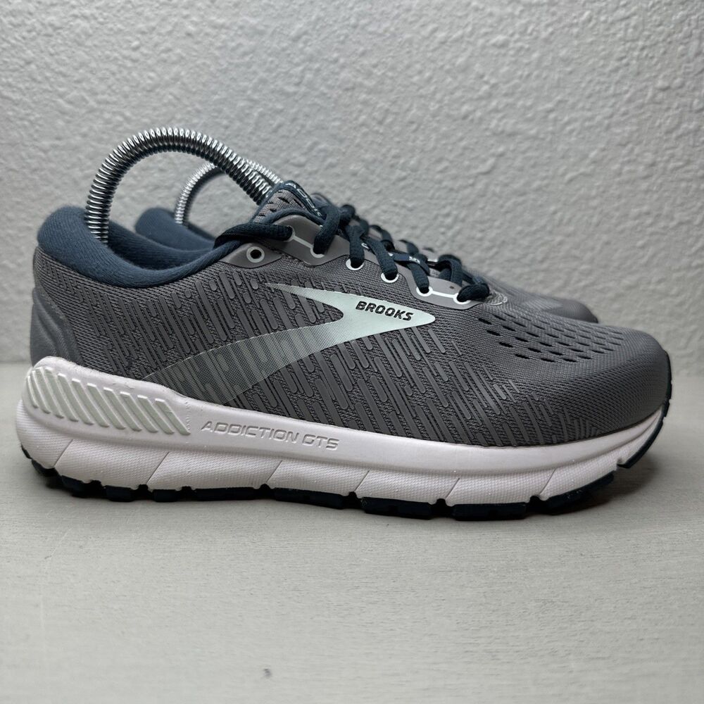 Brooks Addiction GTS 15 Gray Running Shoes